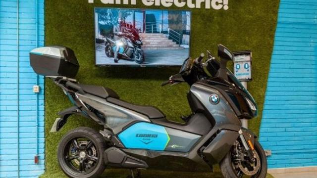 Imagen de la moto eléctrica compartida BMW C Evolution / COOLTRA