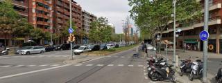 El atraco se ha producido entre la avenida Roma y la calle Vilamarí /GOOGLE MAPS