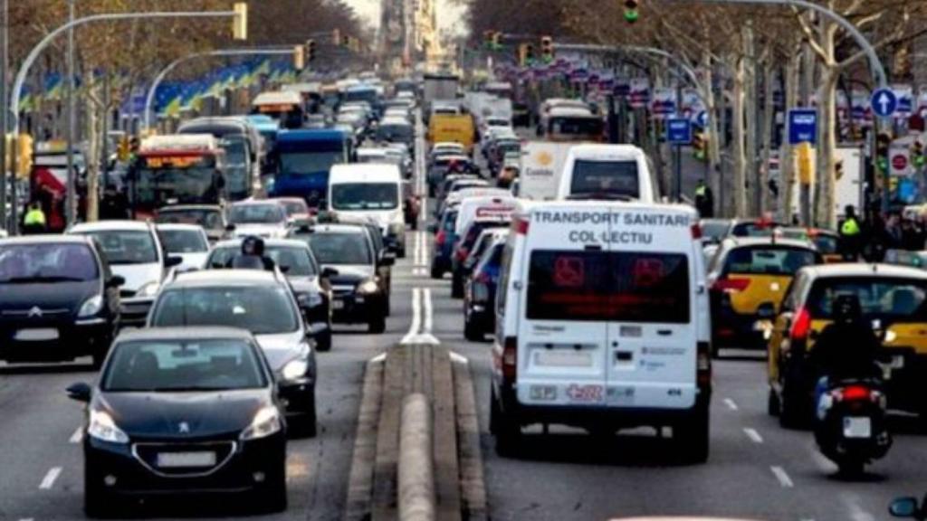 Tráfico en Barcelona / ARCHIVO