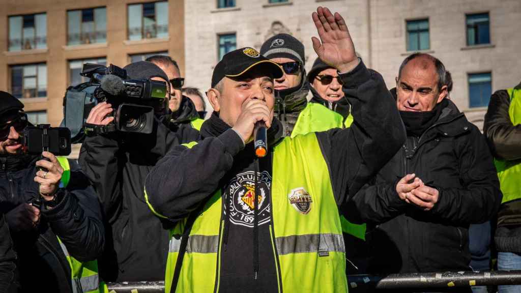 El portavoz de Élite Taxi, Tito Álvarez, en una movilización de taxistas / EUROPA PRESS