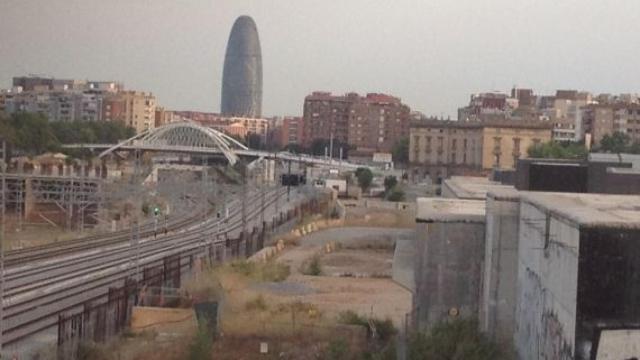 Las obras de la estación del AVE en La Sagrera, en 2016 AF_570x340