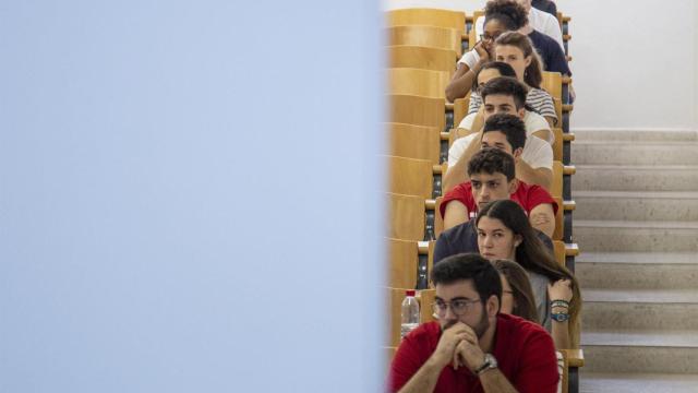 Estudiantes durante la convocatoria de Selectividad