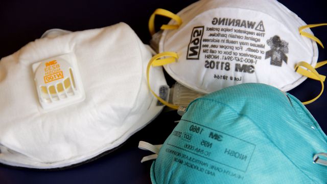 Mascarillas, parte del material sanitario donado en El Prat / PIXNIO