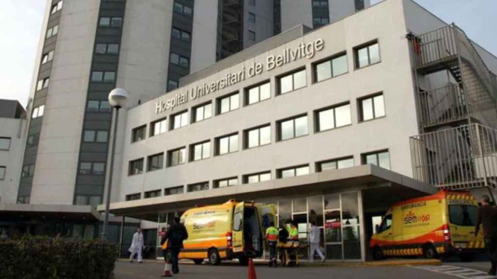 Imagen de recurso de una ambulancia del SAMU 061