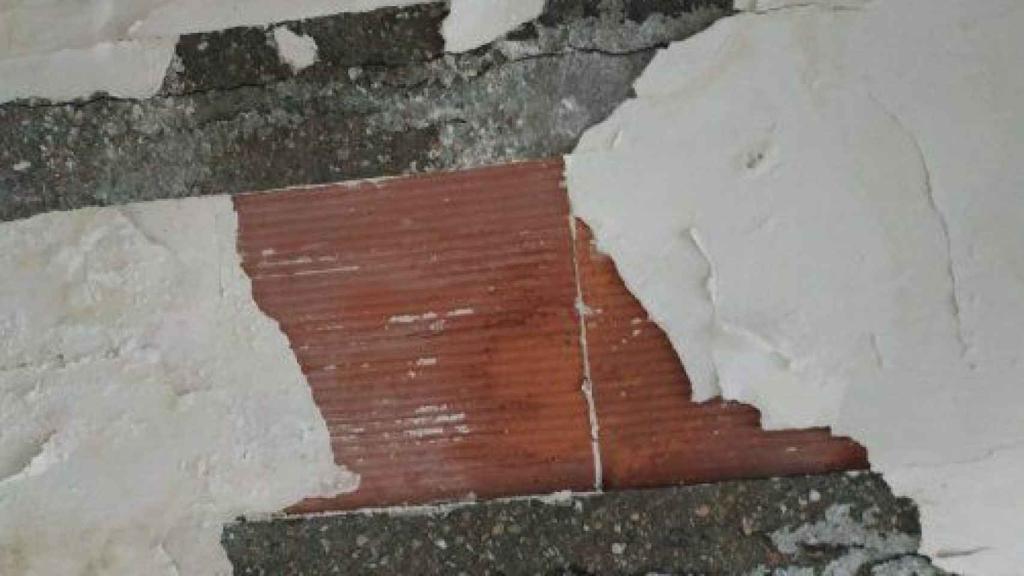 Estado de una vivienda con aluminosis, en el Besòs,