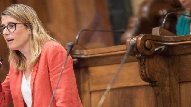 Elsa Artadi, de JxCat, en un pleno / EFE