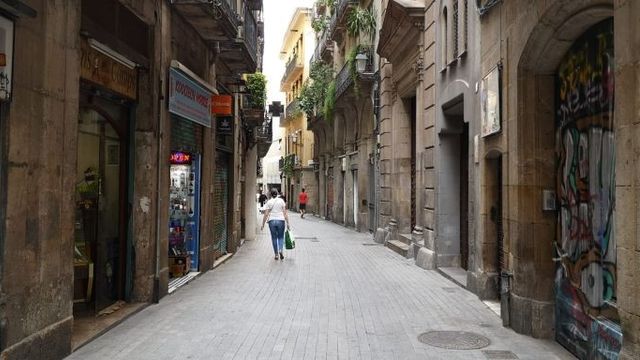 Una calle del Gòtic en una imagen de archivo