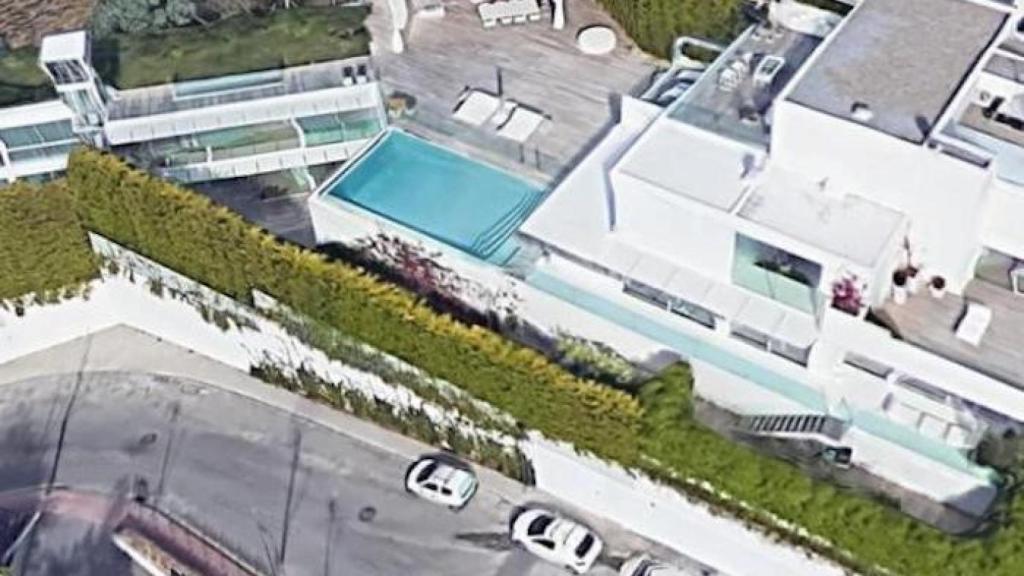 Vista aérea de la mansión en Esplugues de Shakira y Piqué / GOOGLE MAPS