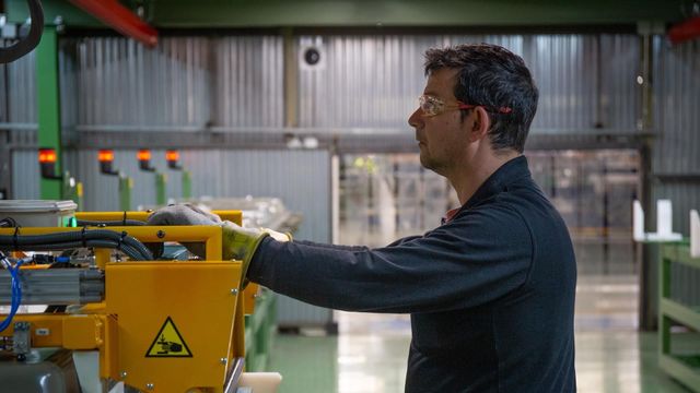 Trabajador de Nissan en Barcelona / EUROPA PRESS
