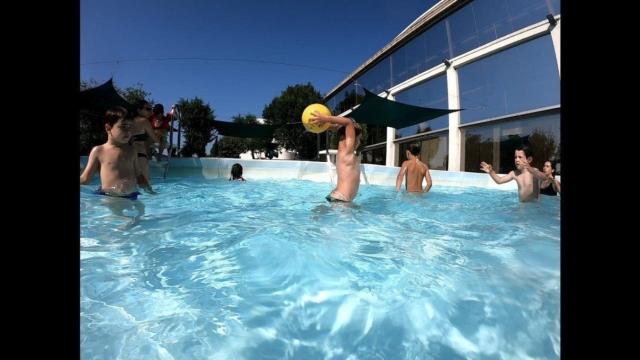 Niños en un 'casal' de verano de la escuela Thau Pedralbes / THAU DE BARCELONA