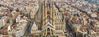 Vista panorámica de la Sagrada Família de Barcelona / ARCHIVO
