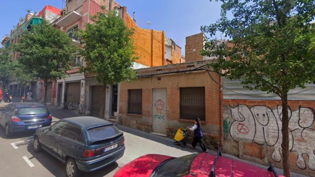 Calle Dos de Maig de L'Hospitalet donde se produjo el acuchillamiento / GOOGLE MAPS