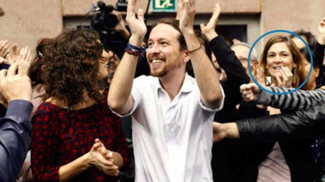 Gemma Galdón junto a Pablo Iglesias a la salida de un mitin de Podemos en Barcelona / MA