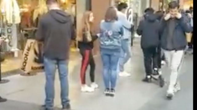 Colas en la Maquinista de Barcelona / METRÓPOLI ABIERTA