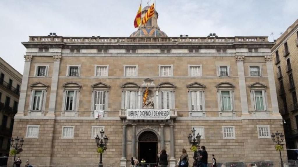 El Palau de la Generalitat en la Plaça de Sant Jaume / PABLO MIRANZO