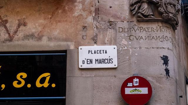 Letrero de la Placeta d'En Marcus / PABLO MIRANZO