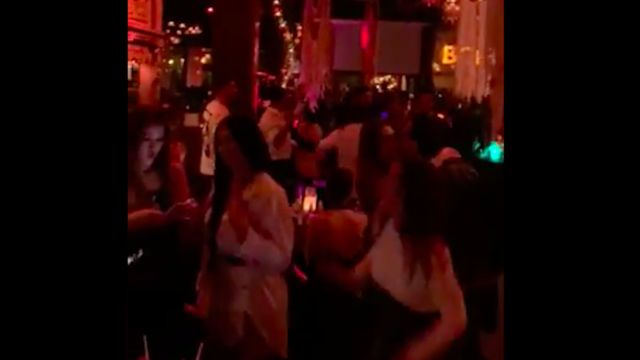 Fiesta sin restricciones en la sala Carpe Diem de Barcelona