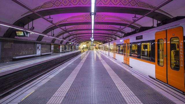 Estación de Ferrocarrils de la Generalitat de Catalunya (FGC) en Barcelona / TWITTER