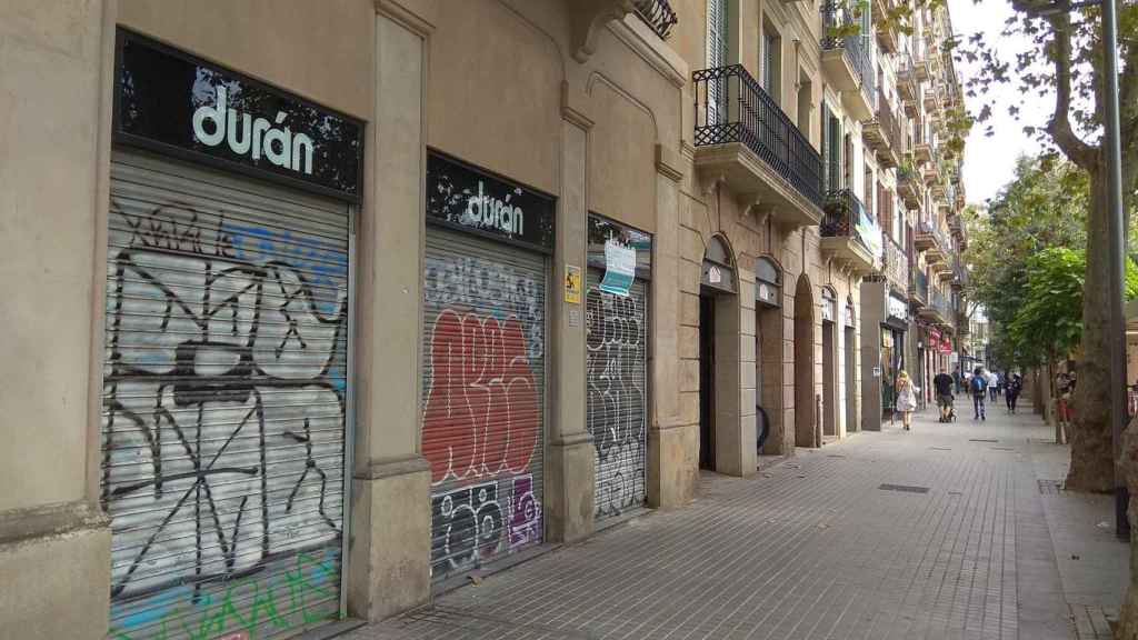Comercios cerrados en Barcelona en una imagen de archivo