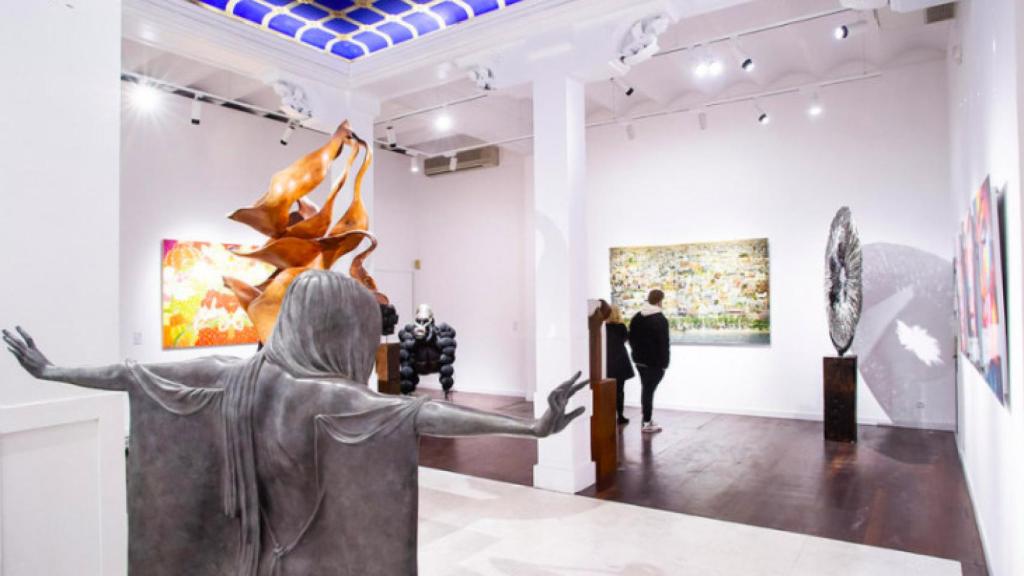 Interior de la galería de arte de Villa del Arte en Paseo de Gràcia / CEDIDA