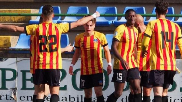 Los jugadores del Sant Andreu celebran un gol en el Narcís Sala / CEDIDA