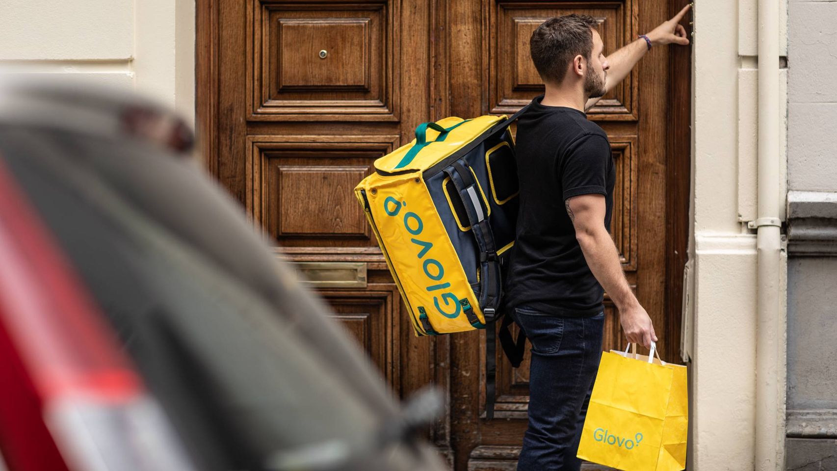 Un repartidor de Glovo en una imagen de archivo / GLOVO