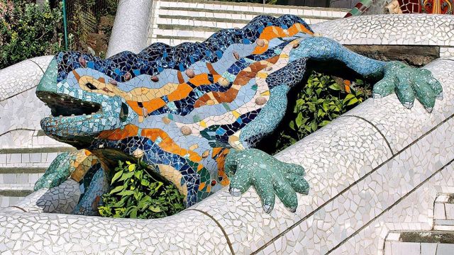 Mítico dragón del Parc Güell / MA