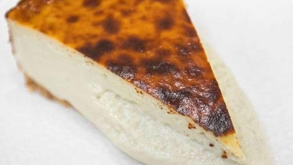Porción de tarta de queso
