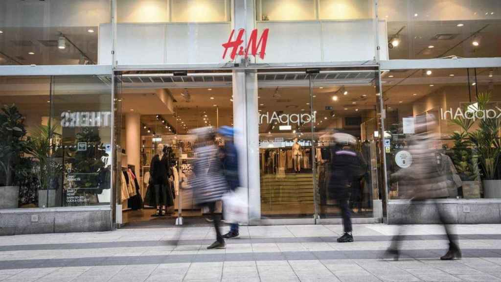 Exterior d'una botiga de la firma de moda H&M / EFE