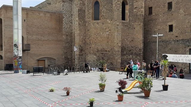Vecinos del Raval delimitan el espacio que se perdería con la ampliación del Macba / XARXA VEÏNAL RAVAL