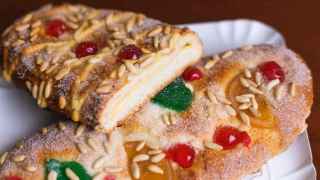 Una coca de Sant Joan / GREMI DE PASTISSERS DE BARCELONA