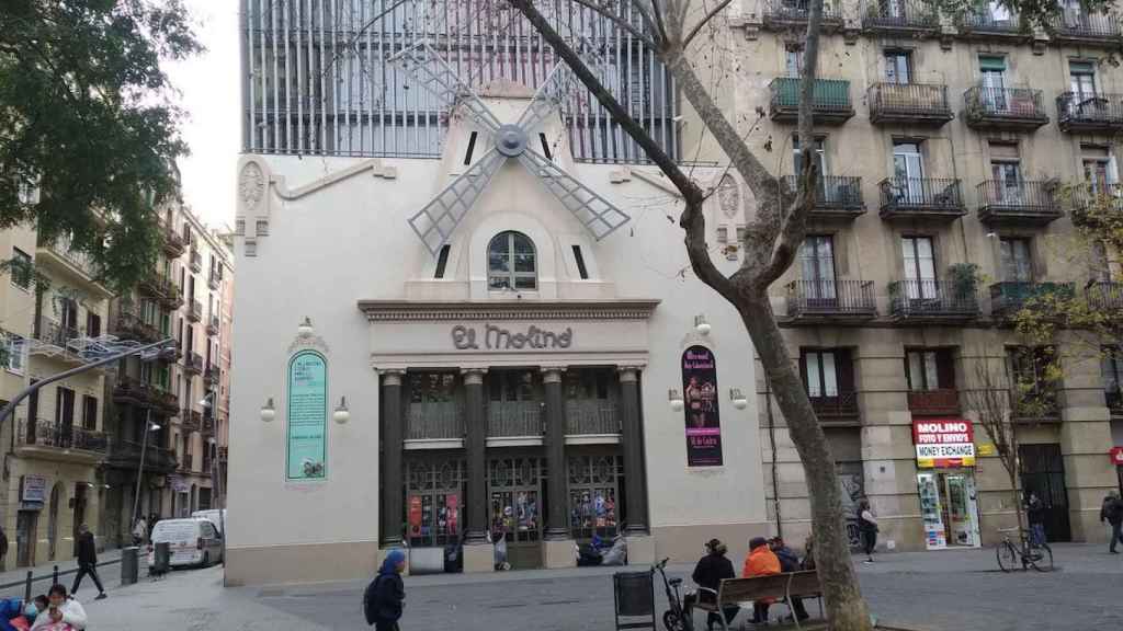 El teatre El Molino, al Paral·lel, que ara compra l'Ajuntament, en una imatge d'arxiu  / METRÓPOLI - JORDI SUBIRANA