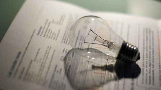 El precio de la factura de la luz / EFE