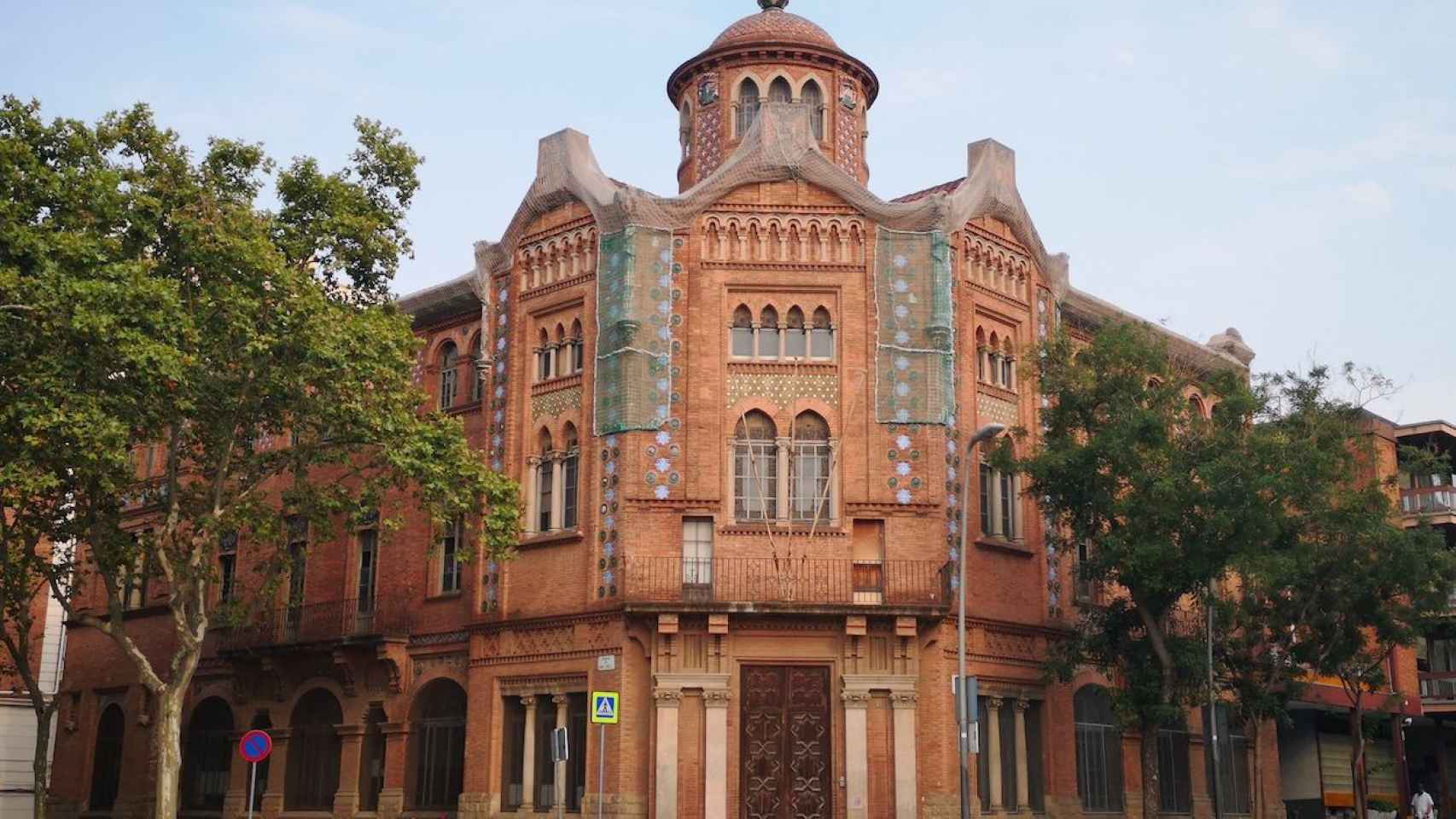 La Casa de la Prensa renacerá en 2029 como centro de investigación escénica del Institut del Teatre