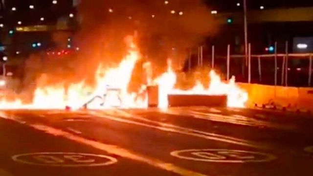 Barricadas de los CDR en la víspera de la Diada / CDR ACCIÓ DIRECTA - TWITTER