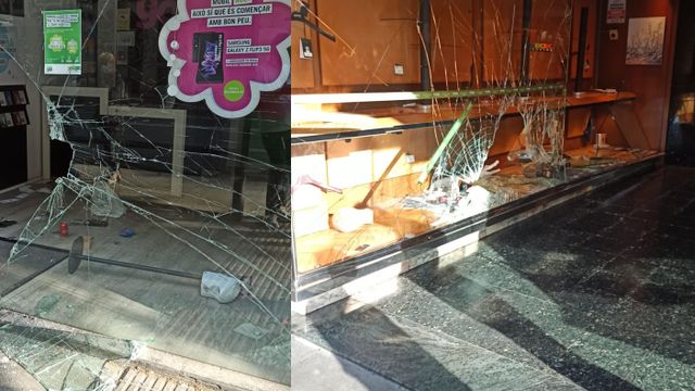 Destrozos en varios comercios durante el macrobotellón de la Mercè / RRSS