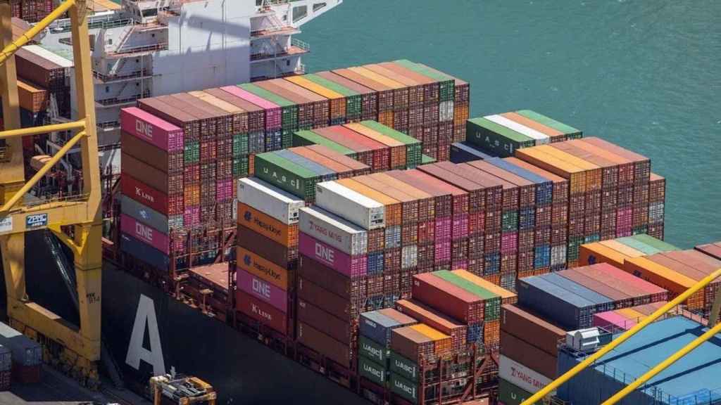 Contenidors al port de Barcelona