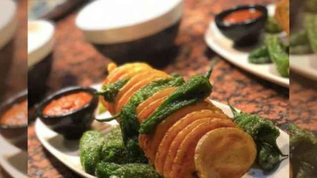 Chip de espiral de patata con alioli espumoso de Ten's Barcelona