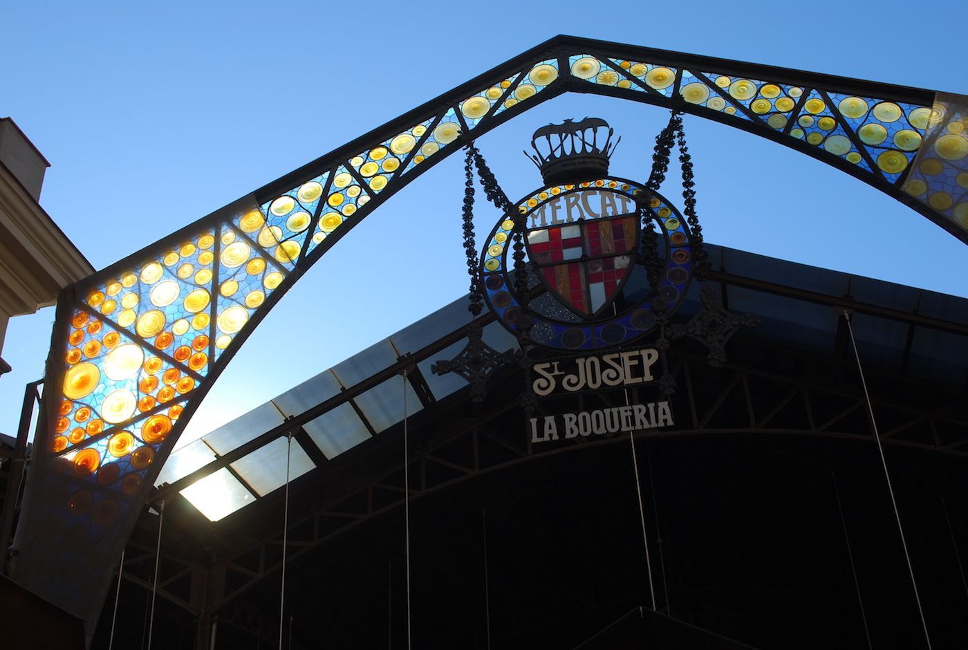 Façana del mercat de la Boqueria de Barcelona / LA BOQUERIA