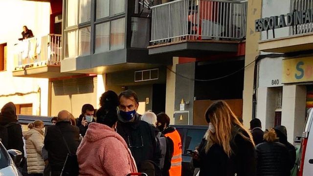 Desalojo de familias vulnerables en el barrio de Sant Roc de Badalona / REDES SOCIALES