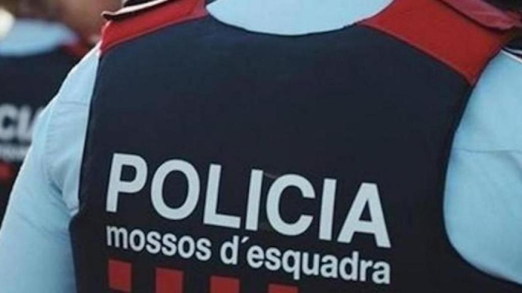 Agents dels Mossos d'Esquadra / MOSSOS