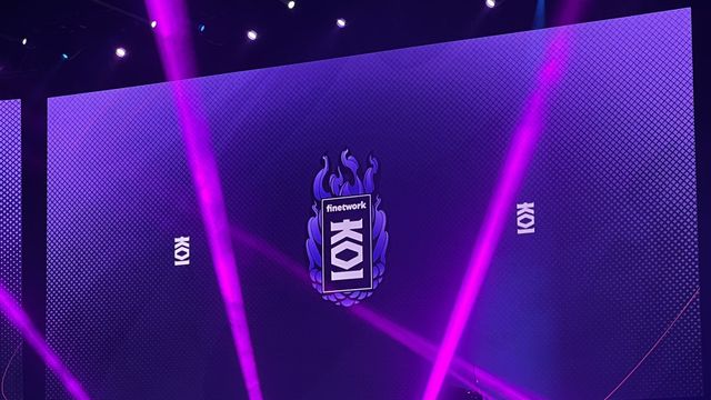 Gerard Piqué e Ibai Llanos presentan su equipo de LoL en el Palau Sant Jordi de Barcelona / TWITTER