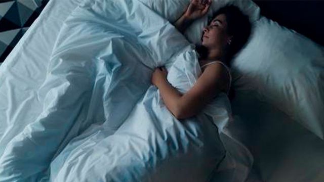 Dormir bien aporta calidad de vida / QUIRÓNSALUD