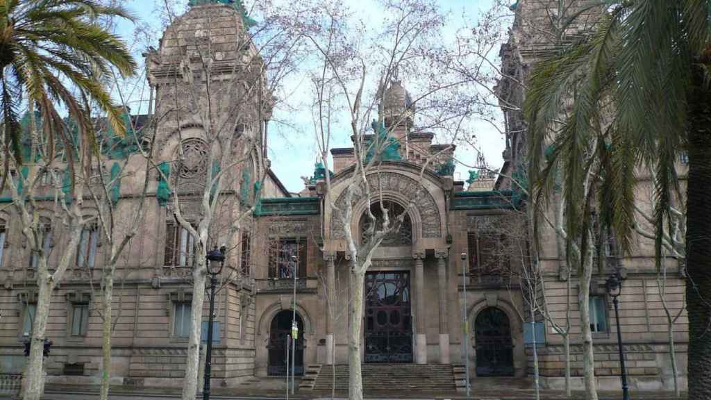 Exterior de la Audiencia de Barcelona en una imagen de archivo