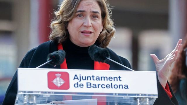 La alcaldesa de Barcelona, Ada Colau / EFE