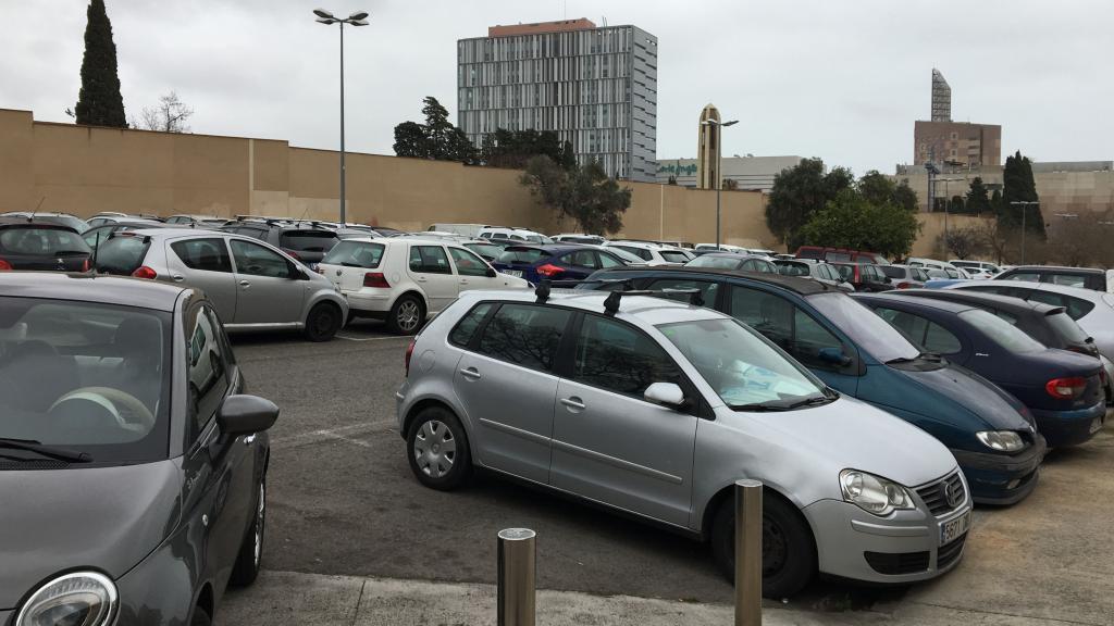 Antic estacionament / METRÓPOLI - RP