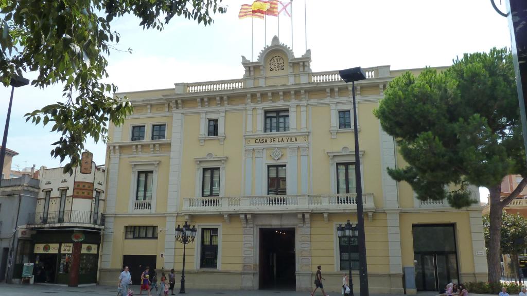 Façana de l'Ajuntament de L'Hospitalet de Llobregat