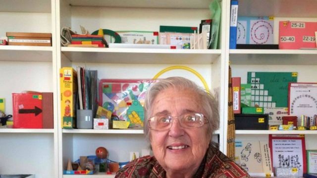 La pedagoga, maestra y matemática Maria Antònia Canals / ASSOCIACIÓ DE MESTRES ROSA SENSAT