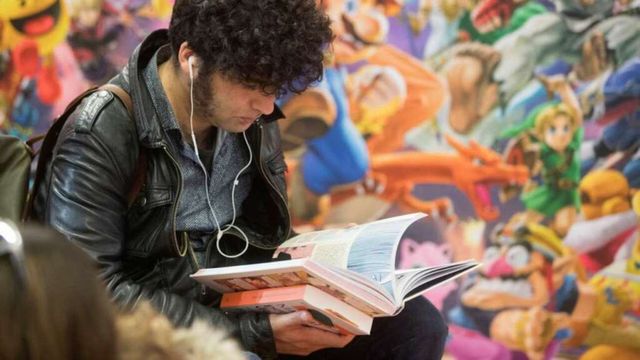 Imagen de archivo de un asistente a Comic Barcelona / EFE