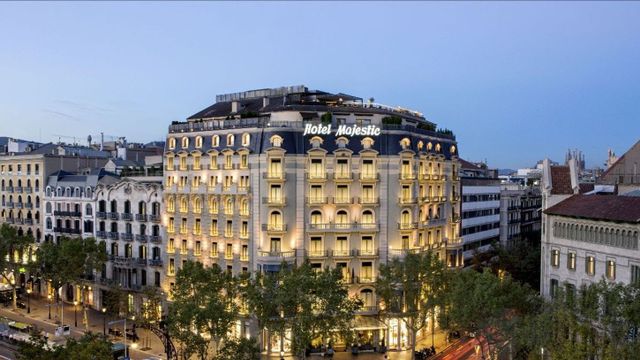 Majestic Hotel & Spa Barcelona, reconocido como uno de los 500 mejores hoteles del mundo / MAJESTIC